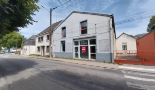  LOCAL PROFESSIONNEL 180 m² PONTIVY