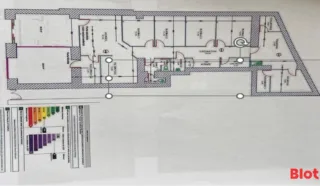  LOCAUX COMMERCIAUX 196 M² NANTES