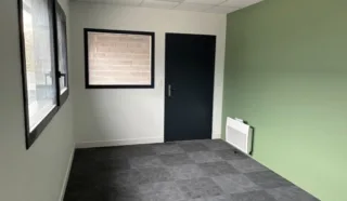  LOCAUX D'ACTIVITÉS 220 M² LE LOROUX BOTTEREAU