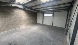  LOCAUX D'ACTIVITÉS 351 M² VIGNEUX DE BRETAGNE