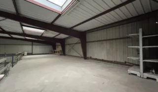  LOCAUX D'ACTIVITÉS 480 M² SAUTRON