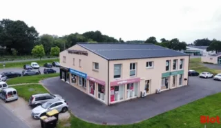  LOCAL PROFESSIONNEL 80 m² LANVOLLON