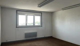  BUREAUX 85 M² PLERIN
