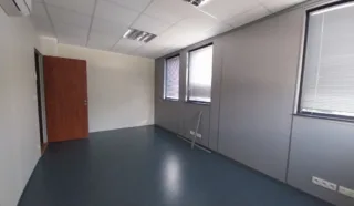  BUREAUX 330 M² SAINT-MALO
