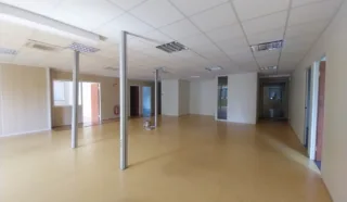  BUREAUX 330 M² SAINT-MALO