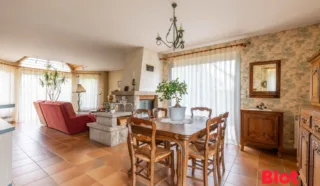 Maison 6 pièce(s)