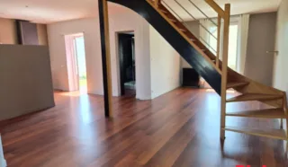 Maison 4 pièce(s)
