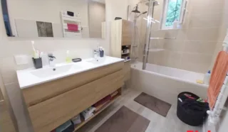 Maison 6 pièce(s)