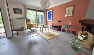 Maison 6 pièce(s)