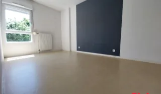 Maison 4 pièce(s)