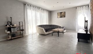 Maison 6 pièce(s)