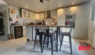 Maison 4 pièce(s)