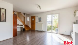 Maison 6 pièce(s)