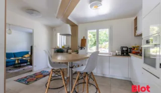 Maison 6 pièce(s)