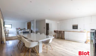 Maison 5 pièce(s)