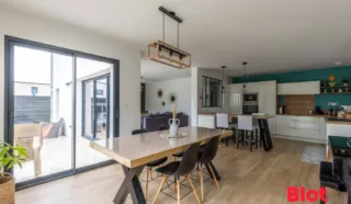 Maison 6 pièce(s)