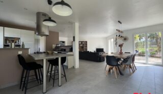 Maison 6 pièce(s)