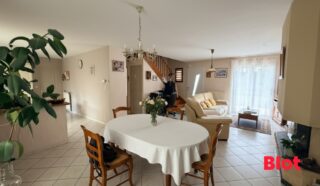Maison 6 pièce(s)