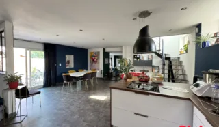 Maison 6 pièce(s)