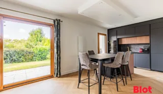 Maison 6 pièce(s)
