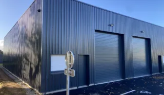  LOCAL ACTIVITÉS ACIGNÉ 160 m²