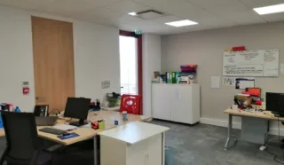  BUREAUX 2 142 m² SAINT GREGOIRE