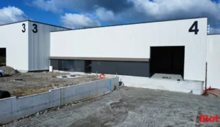  LOCAL D'ACTIVITES 390 M² HILLION
