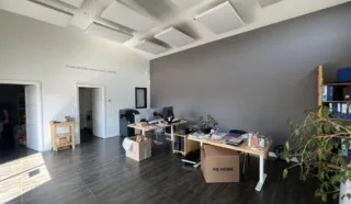  BUREAUX LOCAUX COMMERCIAUX 60 M² LES SORINIERES