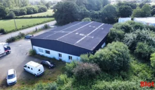  LOCAL D'ACTIVITES 695 M² ROSPEZ