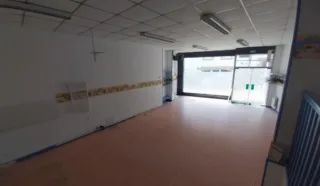  LOCAL PROFESSIONNEL 82 m² PONTIVY