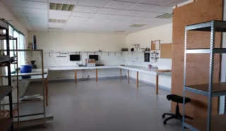  LOCAUX PROFESSIONNELS 240 m² DINAN TADEN
