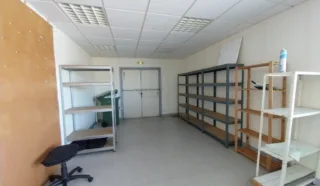  LOCAUX PROFESSIONNELS 240 m² DINAN TADEN