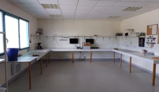  BUREAUX 460 m² DINAN TADEN