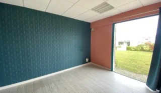  BUREAUX 460 m² DINAN TADEN