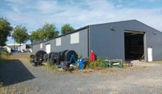  LOCAL D'ACTIVITES 500 M² PLOUFRAGAN