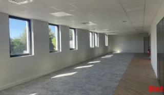  BUREAUX 253 M² GUERANDE