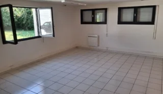  BUREAUX 137 m² LARMOR PLAGE