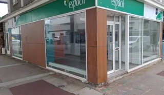  LOCAL COMMERCIAL 140 m² LORIENT