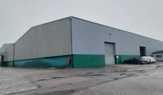 LOCAL D'ACTIVITES 5 810 m² MELGVEN