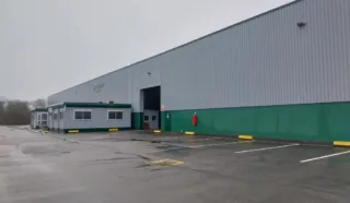  LOCAL D'ACTIVITES 5 810 m² MELGVEN