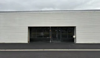  LOCAL COMMERCIAL 700 m² LANDERNEAU
