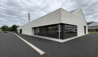  LOCAL COMMERCIAL 700 m² LANDERNEAU