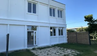  BUREAUX 85 m² LANESTER