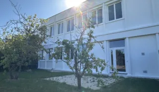  BUREAUX 116 m² LANESTER
