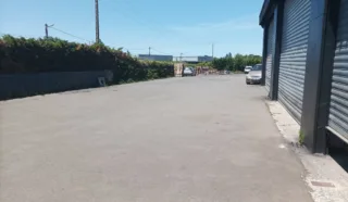  LOCAL D'ACTIVITES 1 560 M² YFFINIAC