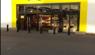  Local commercial de 729 m² disponible immédiatement à Cormontreuil (51)