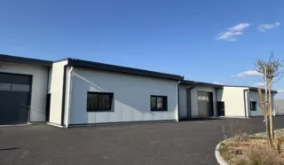  LOCAUX D'ACTIVITÉS 530 M² BOUAYE
