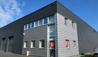 LOCAUX D'ACTIVITÉS 330 M² SAINT HERBLAIN