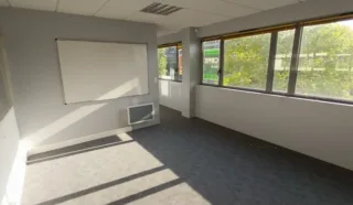  BUREAUX 220 m² BREST
