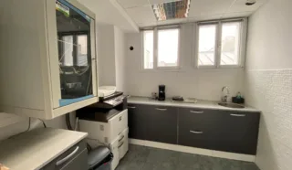  BUREAUX 95 m² BREST